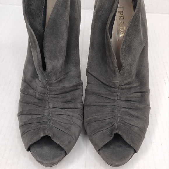 Prada Women's Gray Suede Open Toe High Slender Heel Slip On Heels Sz 10 - Picture 9 of 15